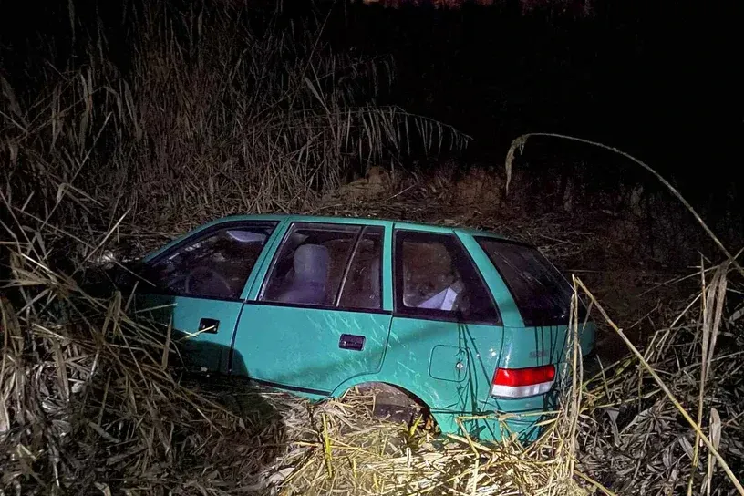 Üresen találtak egy Suzukit a dunaharaszti tűzoltók a Duna–Tisza-csatornában