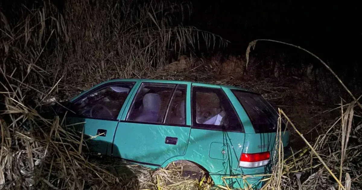 Üresen találtak egy Suzukit a dunaharaszti tűzoltók a Duna–Tisza-csatornában