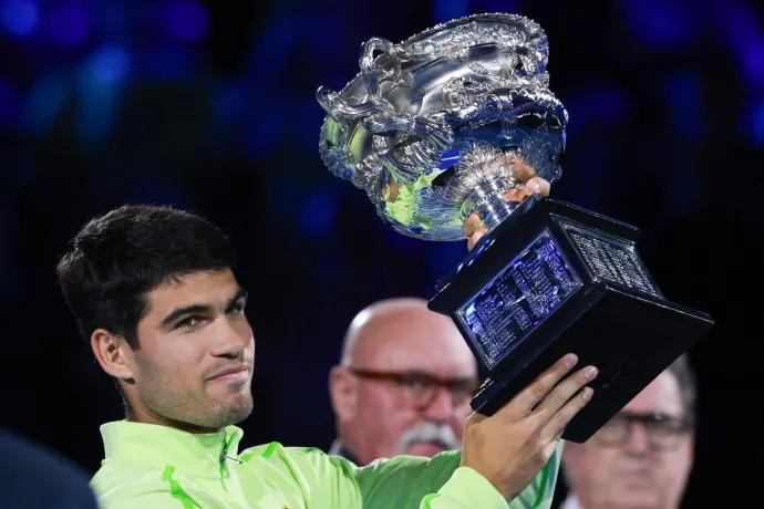 Alcaraz izgalmas meccsen győzte le Djokovićot az Australian Openen, 22 évesen megcsinálta a karrier Grand Slamet