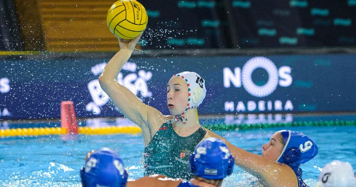 Fölényes győzelemmel lett elődöntős a magyar női vízilabda-válogatott