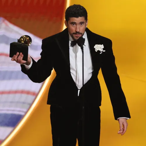 Bad Bunny és Kendrick Lamar is tarolt a Grammy-gálán, ami idén az ICE elleni kiállásokról is szólt