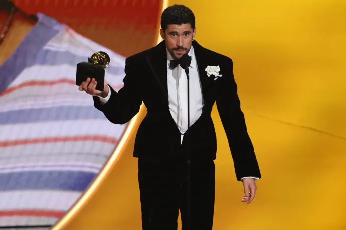 Bad Bunny és Kendrick Lamar is tarolt a Grammy-gálán, ami idén az ICE elleni kiállásokról is szólt