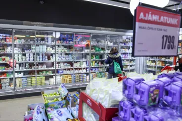 A fideszes képviselő nem vásárol többet a Sparban, miután a lánc kormányzati intézkedésekre hivatkozva zárja be oroszlányi üzletét