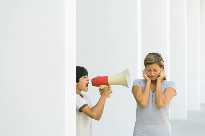 A fiatalok egyharmada erőszakos a szüleivel egy svájci kutatás szerint
