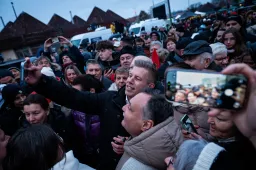 21 Kutatóközpont: A biztos szavazó pártválasztóknál 16 százalékpont a Tisza előnye a Fidesz előtt