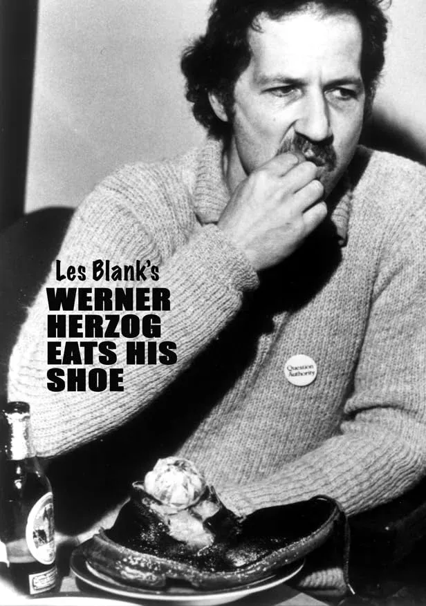 A Werner Herzog Eats His Shoe (Werner Herzog megeszi a cipőjét) című rövidfilm plakátja – Fotó: Flower Films