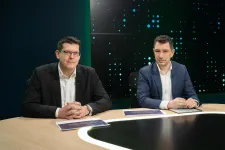 Szó szerint halálos eszköz, mégis százezrek fűtenek vele