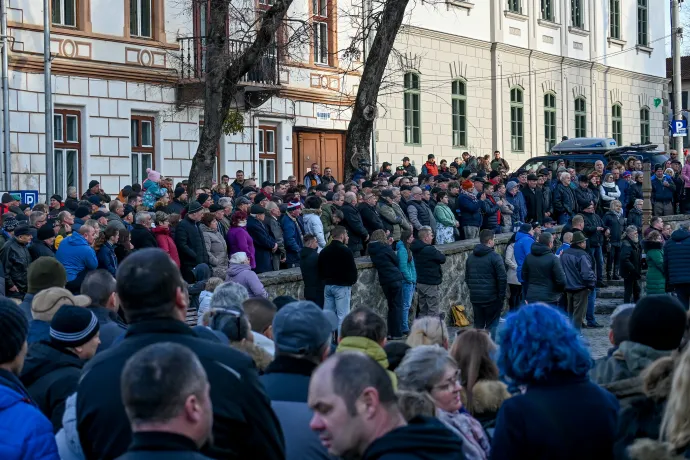 Székelyudvarhelyi tüntetés – Fotó: Tamás Zsófia / Transtelex