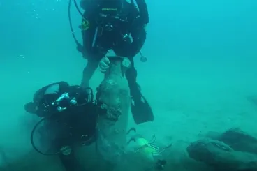 Fél évig titkolták az olaszok, hogy találtak egy antik római teherhajót, nehogy odacsődüljenek a fosztogatók