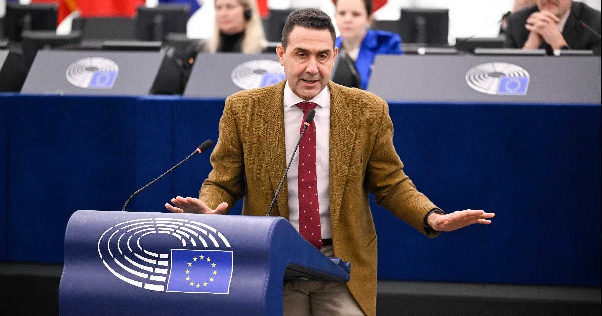 Két képviselő is távozott a részben fideszes EP-frakcióból