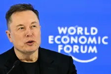 Elon Musk lett az első földi halandó 800 milliárd dolláros vagyonnal