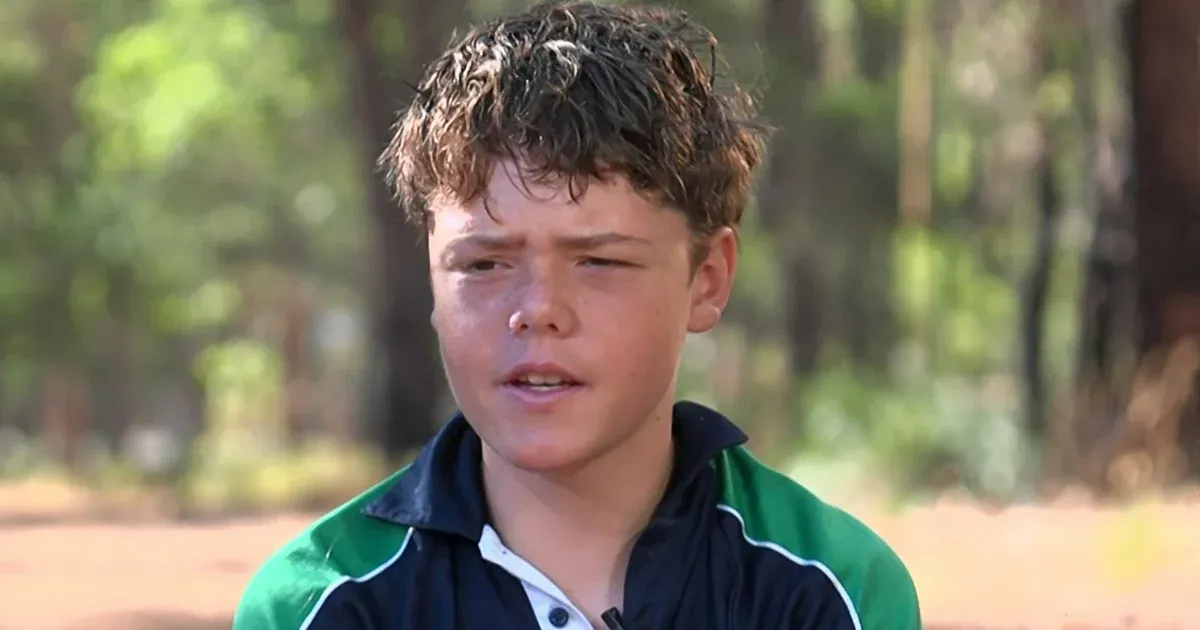 Az anya, aki arra kérte a 13 éves fiát, ússzon négy órát, hogy megmentse a családját: Életem legnehezebb döntése volt