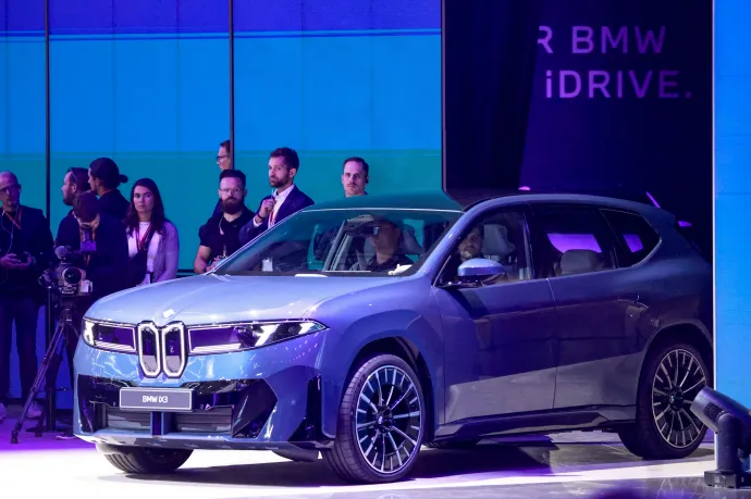 Pont akkor fulladt le a Mercedes Kecskeméten, amikor a BMW gázt ad Debrecenben