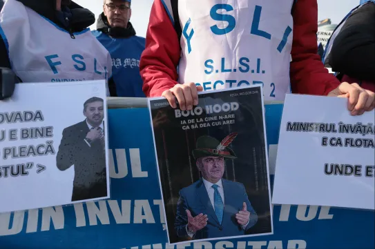 Ismét utcára vonultak a tanárok Bukarestben a megszorítások miatt