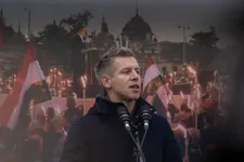 Magyar egy nappal Orbán után tartja meg évértékelőjét, majd országjárásra indul
