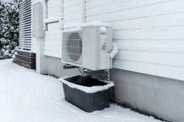 Sokakat ért kellemetlen meglepetés a nagy fagyok idején, akik hőszivattyúra váltottak
