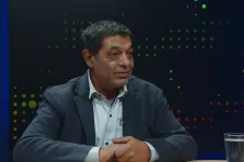 A kormány bűnözöknek mutat minket, mert ez hihetőbb a magyar ember számára, mondja a Lázárinfón felszólalt iskolaalapító