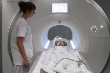 Hónapokig fájlalta a hasát a hároméves kisfiú, mire kiderítették, hogy gerincdaganata van