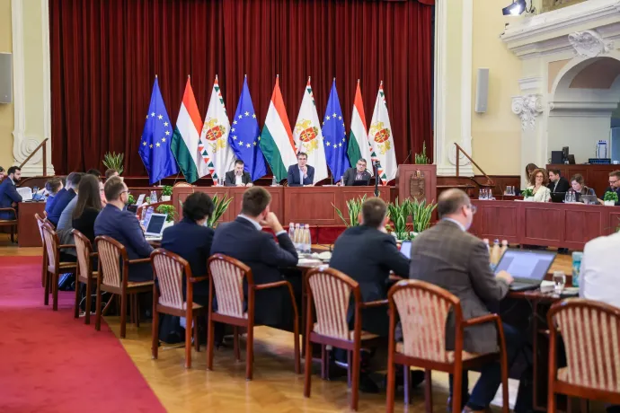 A bíróság is felhúzta magát a kormányrendeleten: jogellenes, alkotmányellenes, visszaható hatályú