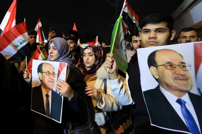  Núri al-Maliki támogatói az Egyesült Államok elleni tüntetésen Bagdadban, az amerikai nagykövetség előtt 2026. január 29-én – Fotó: Thaier Al-Sudani / Reuters
