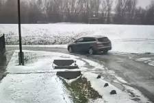 A hatodik autólopása volt a férfinek a sülysápi eset, ahol egy gyerekkel együtt vitt el egy kocsit a bölcsőde elől