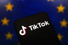 Uniós jogot sért a TikTok, változtatnia kell az Európai Bizottság szerint