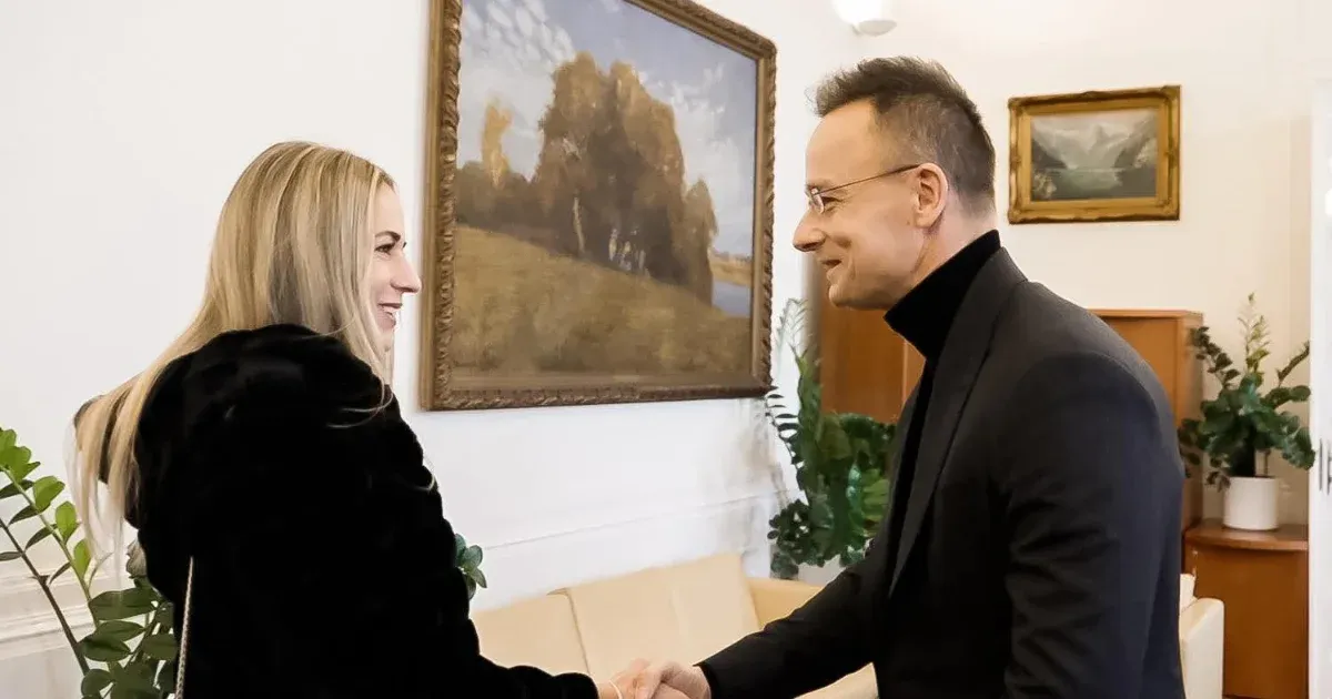 Szijjártó találkozott a magyar teniszezővel, akivel nem fogott kezet ukrán ellenfele