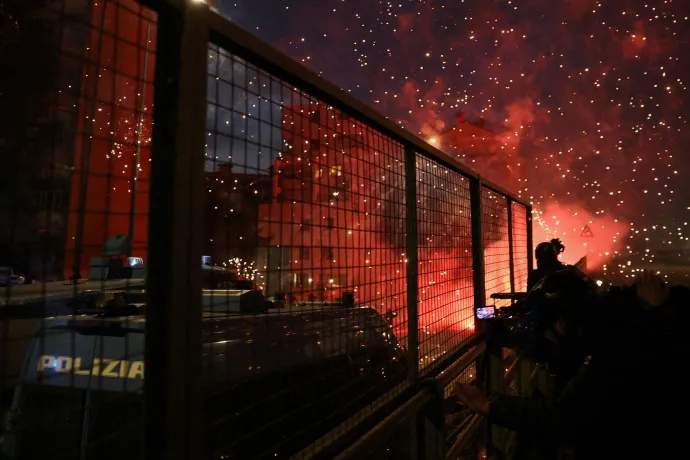 Több ezren tüntettek Milánóban a téli olimpia ellen, a rendőrség vízágyút is bevetett a tömegoszlatáshoz