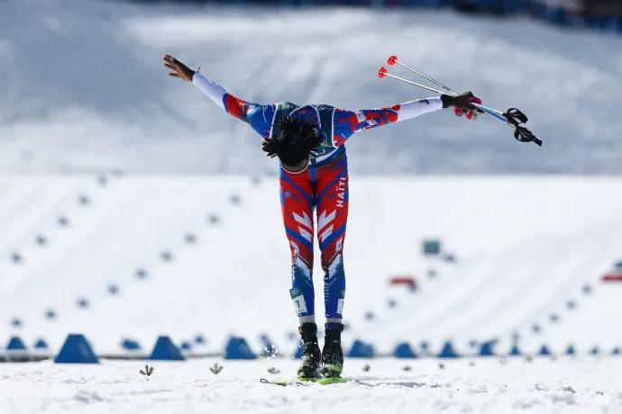 „Sokan a jamaicai bobosokhoz hasonlítanak és kinevetnek. Aztán látják, hogy én is gyorsan síelek, és máris máshogy szólnak hozzám”
