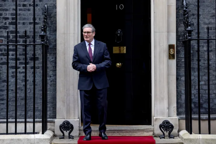 Kommunikációs igazgatója is lemondott, 24 órán belül a második emberét veszítette el Keir Starmer