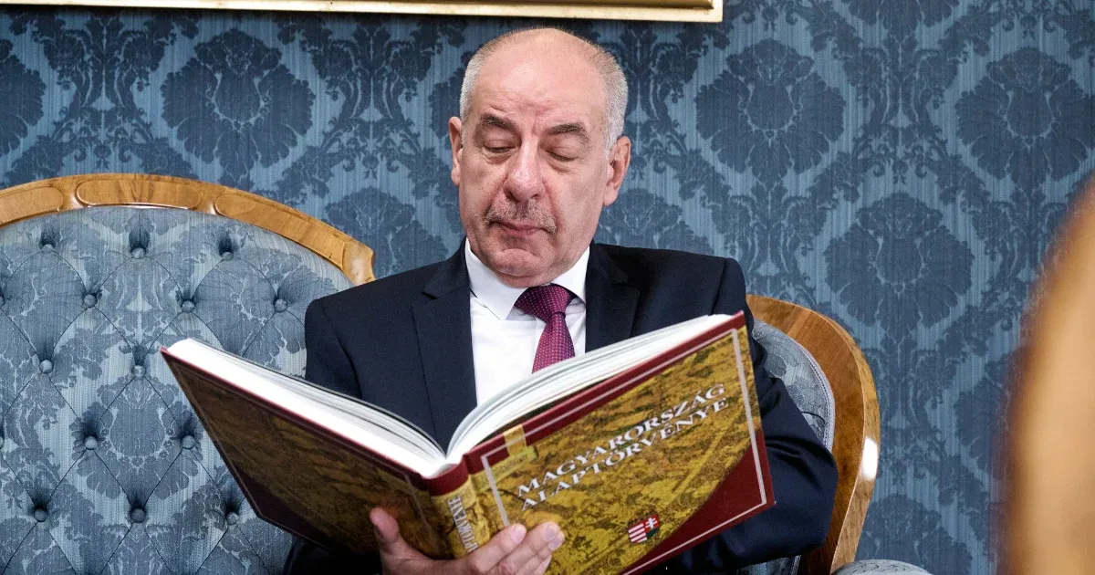 Sulyok Tamásnak nincs véleménye a bírói függetlenséget sértő kormányrendeletről