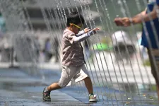 Felháborodtak a dél-koreaiak, mert egy megyei vezető bedobta, hogy fiatal nők importjával lehetne javítani a születések számán