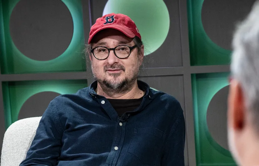 Abba pusztulok bele, amit elhallgattak előlem – erős idézetek Cserna-Szabó András interjújából