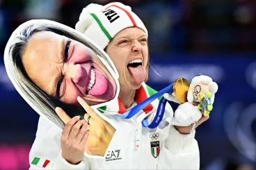 Egy hihetetlen rekord és az olimpiai arany átvétele után kinyújtotta a nyelvét, ahogy szokta