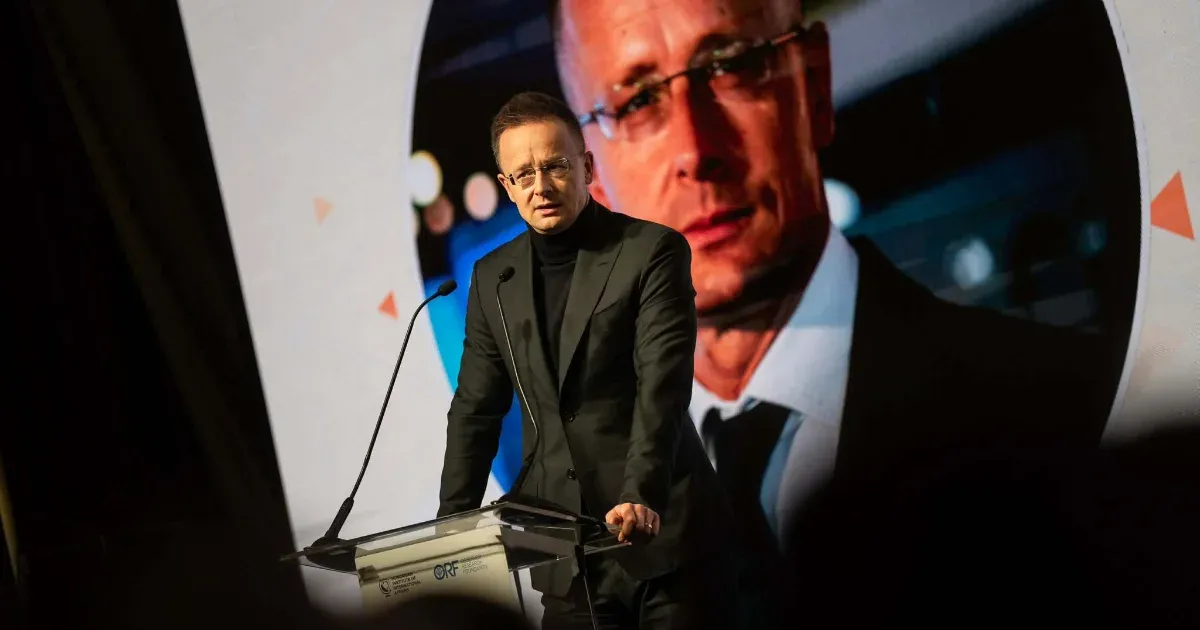 Szijjártó Péter óriási hazugságcunamiról beszél. Mutatjuk a hatósági jegyzőkönyveket