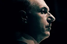 Az ember, aki tökéletesen fenntartja a cselekvés látszatát – Lázár János politikai portréja