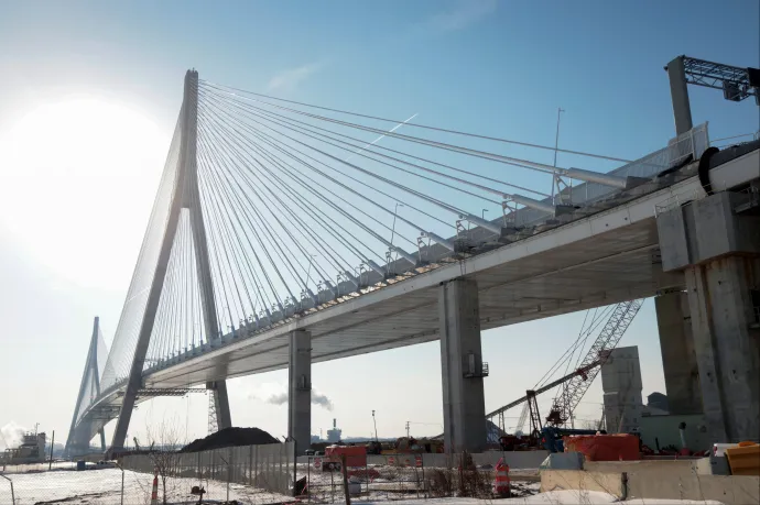 Trump azzal fenyegetőzik, hogy megakadályozza az új amerikai–kanadai híd megnyitását