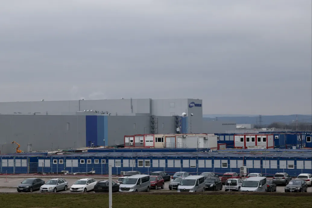 Ítéletet hozott a Kúria a Samsung ügyében, de nem arról, hogy a gyárban minden rendben van