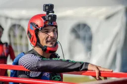 Nem nyílt ki az ejtőernyője, szörnyethalt a kétszeres világbajnok extrém sportoló