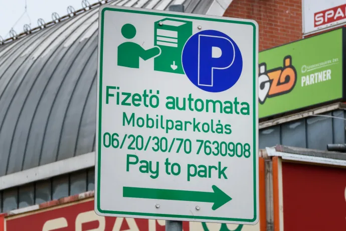 Az átláthatóság felé mozdul el a parkolás a kényelmi díj eltörlésével