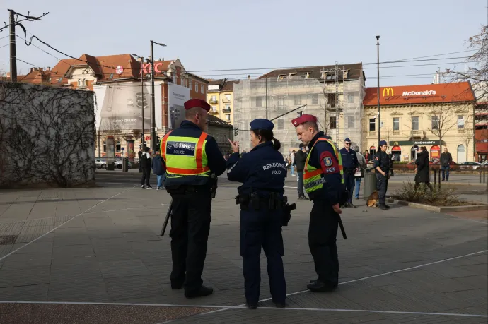 A BRFK megvédi a szélsőségesektől a kitörés túra szélsőjobboldali résztvevőit