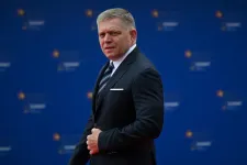 Továbbra is füvezhettek, és elismerhettek 70 nemet, ez a ti dolgotok – szólt vissza Fico a hollandoknak