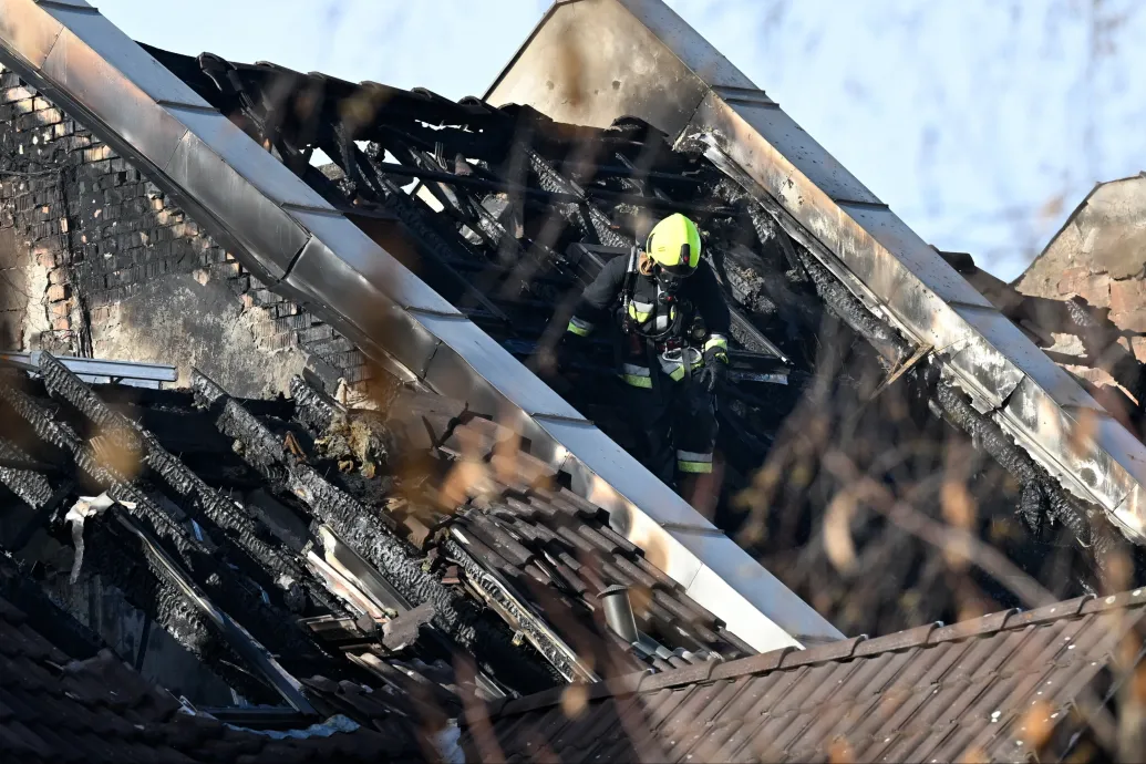 Robbanás okozhatta a Budakeszin történt halálos háztüzet