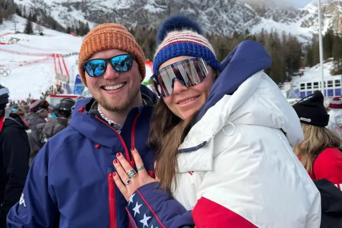 Aranyérem mellett eljegyzési gyűrűvel is távozik az olimpiáról az amerikai síelő