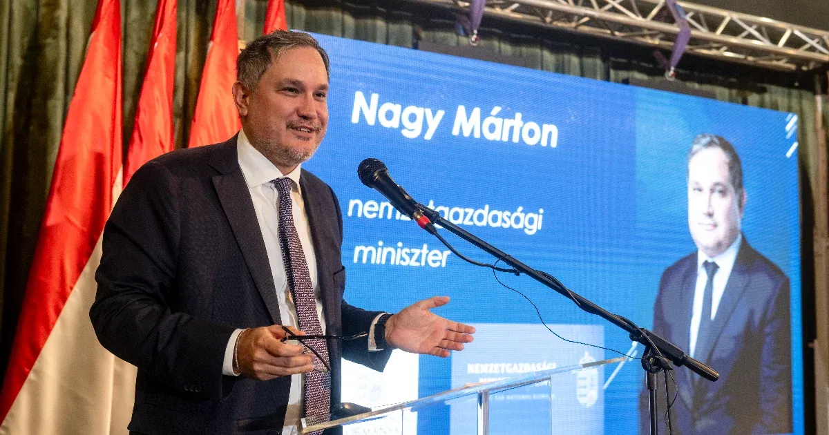 Nagy Mártonék négycsillagos szállodában tartottak volna értekezletet, de amikor megjelent a 444, lemondták az egészet