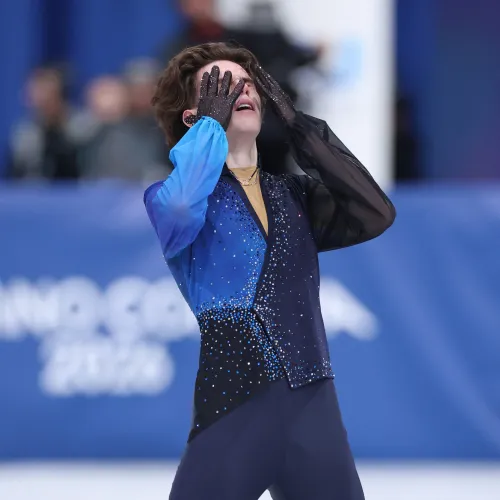 Szenzáció az olimpián: Malinin nem bírta a nyomást, kazah győztese van a férfi műkorcsolyának Kép