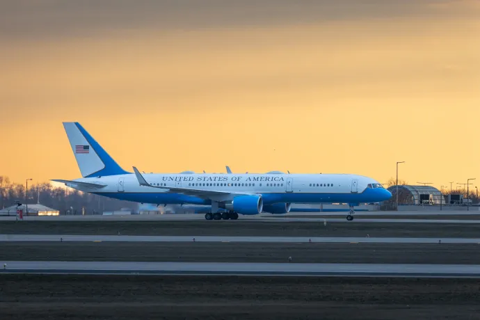 Megérkezett Budapestre Marco Rubio
