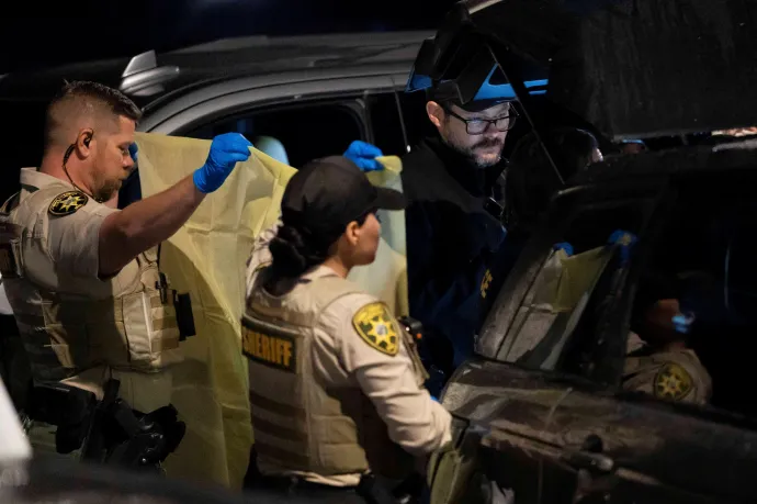 Egy kesztyűn talált DNS-egyezést vizsgál az FBI az ismert amerikai műsorvezető anyjának elrablása ügyében