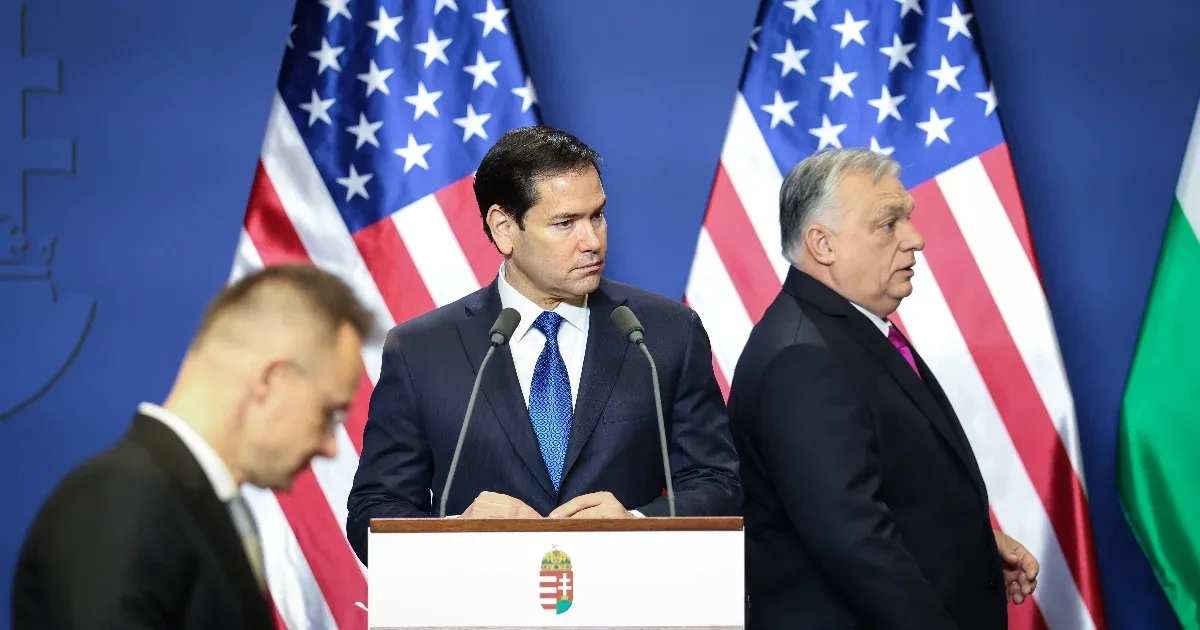 Marco Rubio Münchenben azt ígérte, újra barátkoznak az EU-val, de Orbánhoz az EU lazítását célozva jött