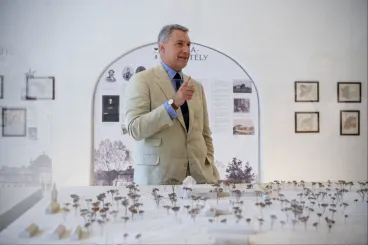 Tisza Párt: Köszönjük, hogy Lázár János saját magát vádolta meg bűncselekmény elkövetésével